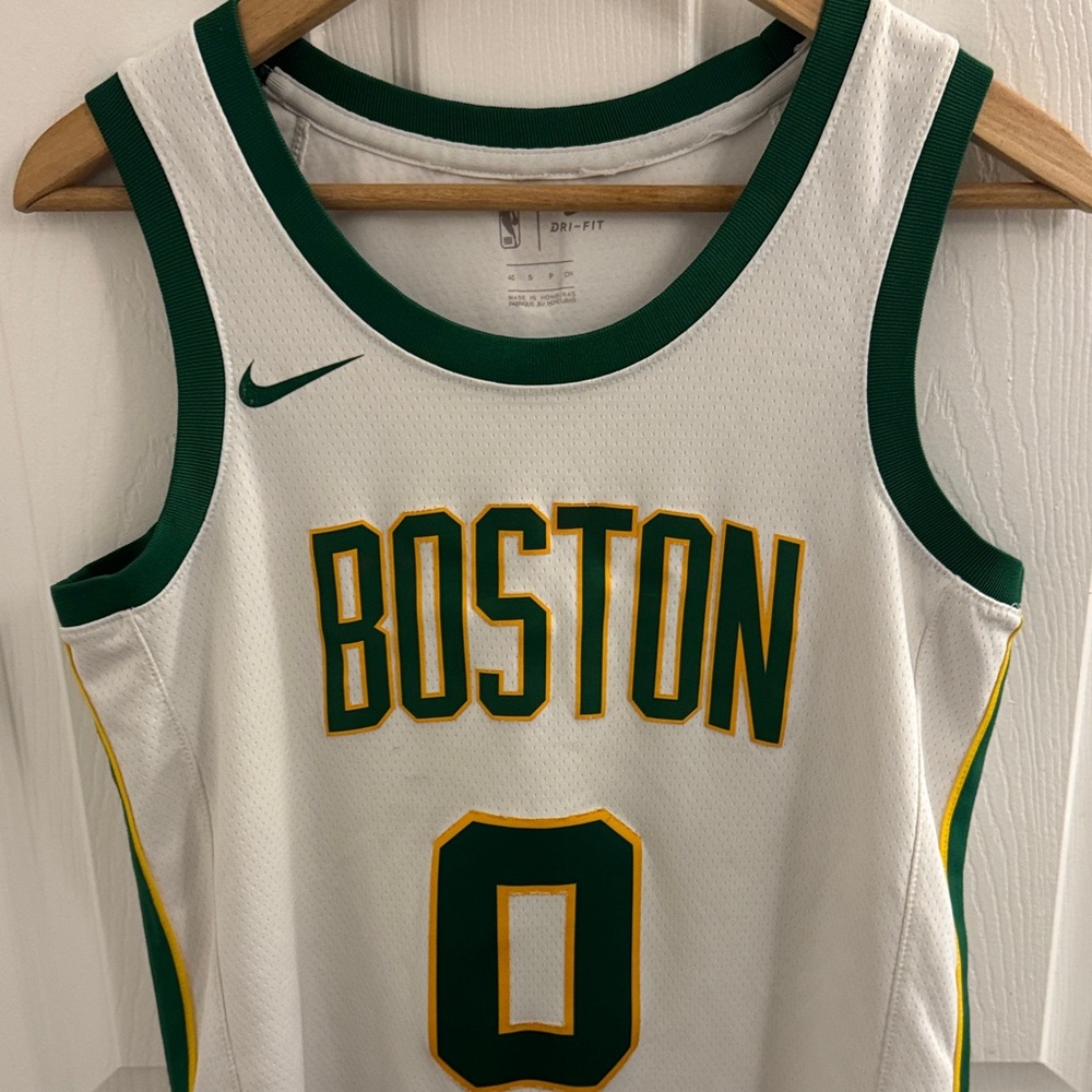 Authentic Boston Celtics Tatum jersey by Nike